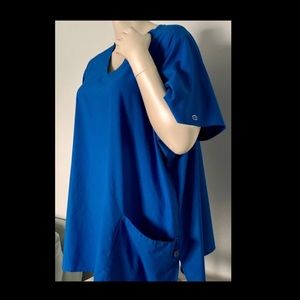 Royal Blue 4x plus size Women’s Wonder Wink 123 Scrub Top